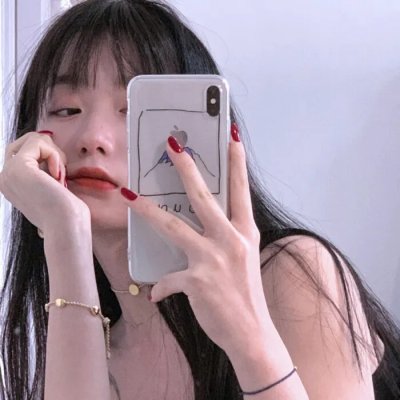 神秘裸女
